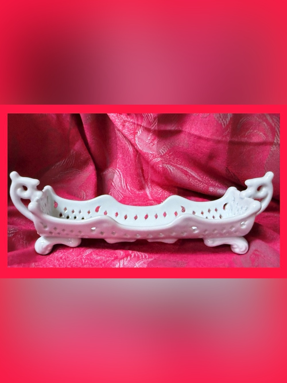 Porcelain Double Dragon Footed Catch All Dish